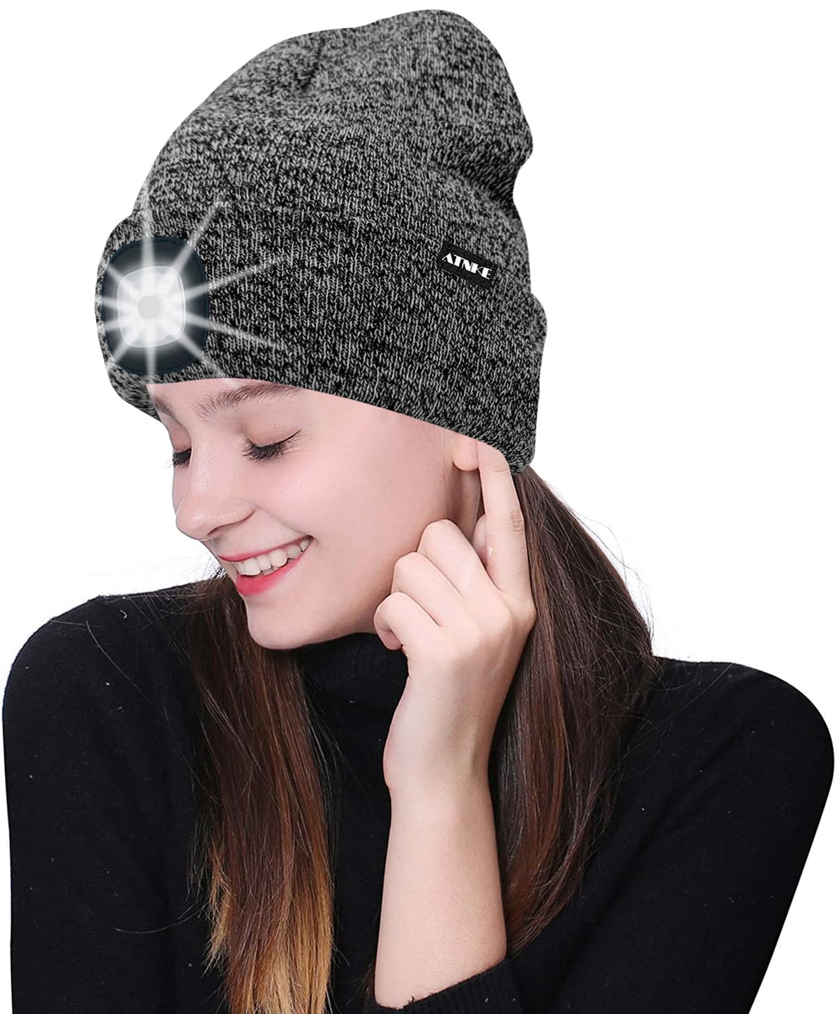 ATNKE LED Beleuchtete Mütze,Wiederaufladbare USB Laufmütze mit Licht Extrem Heller 4 LED Lampe Winter Warme Stirnlampe für Herren und Damen Geschenke