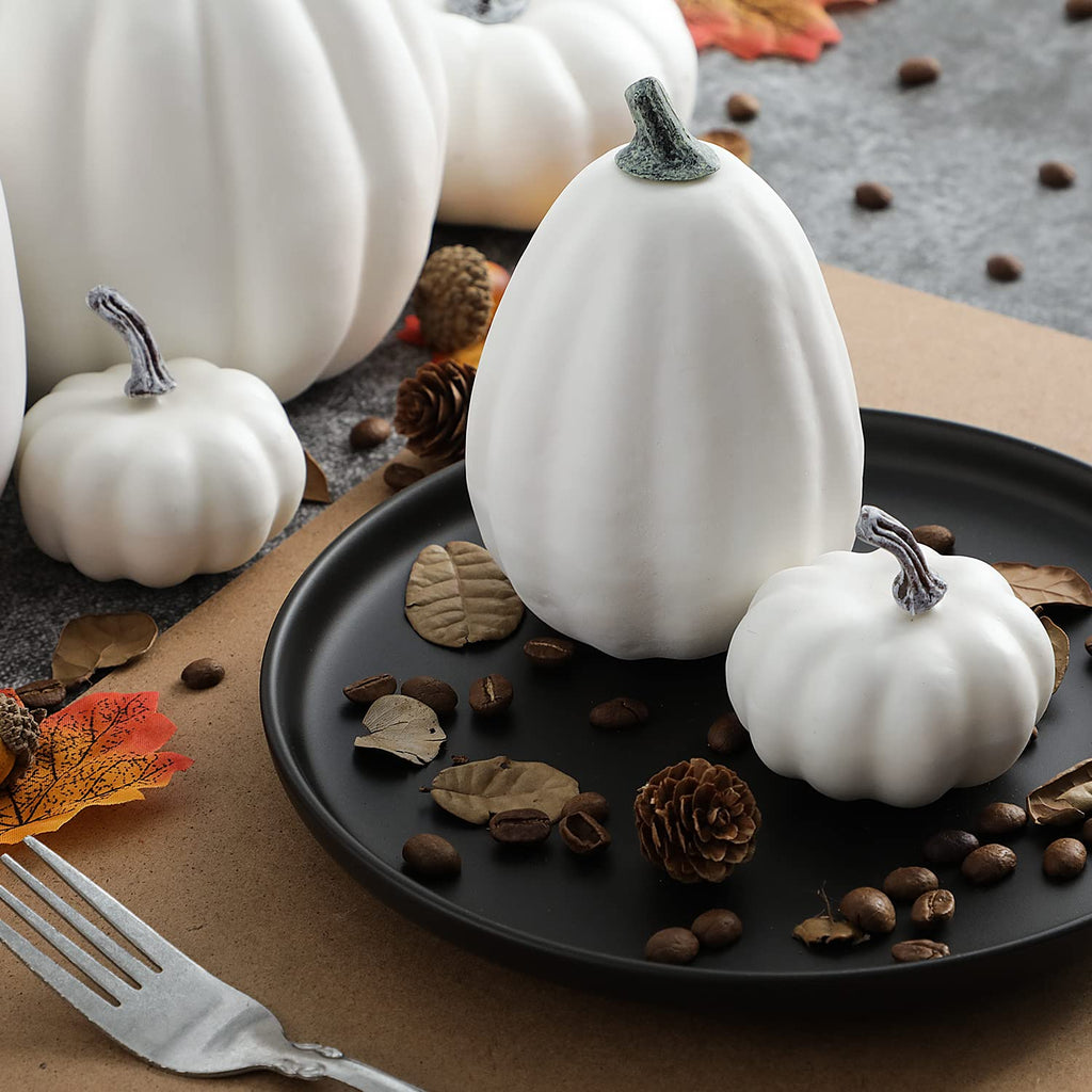 Benjia Kürbis Herbst Deko Dekoration Draußen, Groß Mini Orange Kürbisse Schaumstoff Zierkürbisse Herbstdeko Herbstdekorationen Halloween (Orange, 16 Stück)