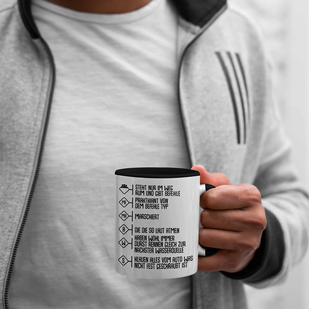 Trendation - Feuerwehr Tasse Geschenke Zubehör Lustig Einsatz Geburtstag Spruch Mann Praktikant (Rot)