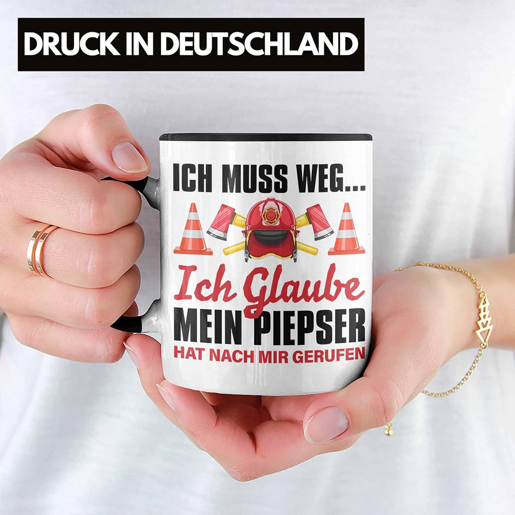 Trendation - Feuerwehr Tasse Geschenk für Feuerwehrmann Geburtstag Männer Spruch (Schwarz)