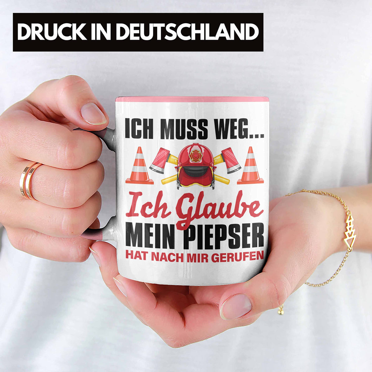 Trendation - Feuerwehr Tasse Geschenk für Feuerwehrmann Geburtstag Männer Spruch (Schwarz)