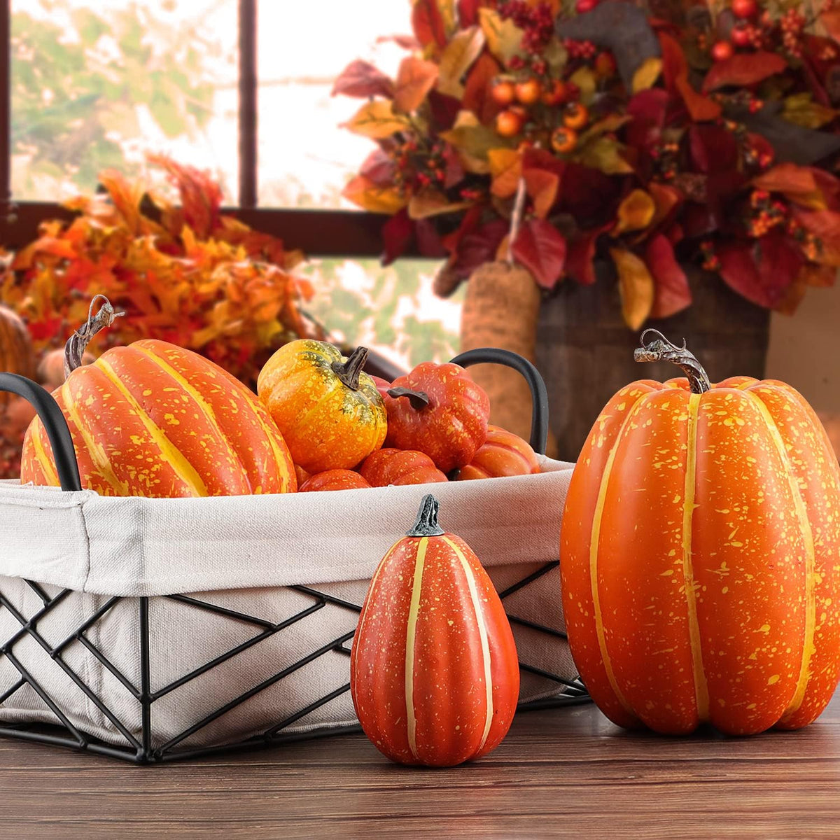 Benjia Kürbis Herbst Deko Dekoration Draußen, Groß Mini Orange Kürbisse Schaumstoff Zierkürbisse Herbstdeko Herbstdekorationen Halloween (Orange, 16 Stück)